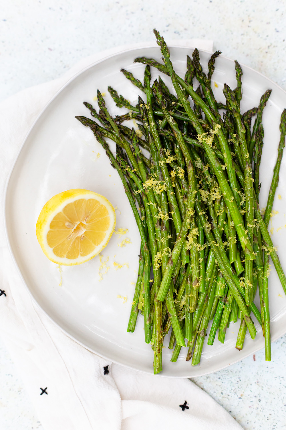 Parsley-Glazed Asparagus with Lemon Zest