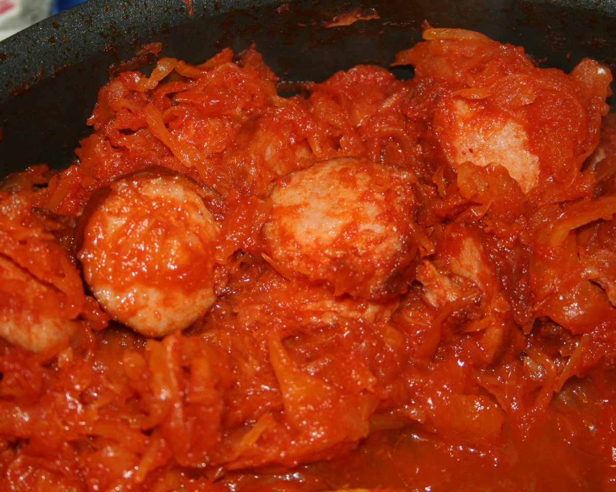 Sauerkraut Pasta with Smoked Sausage