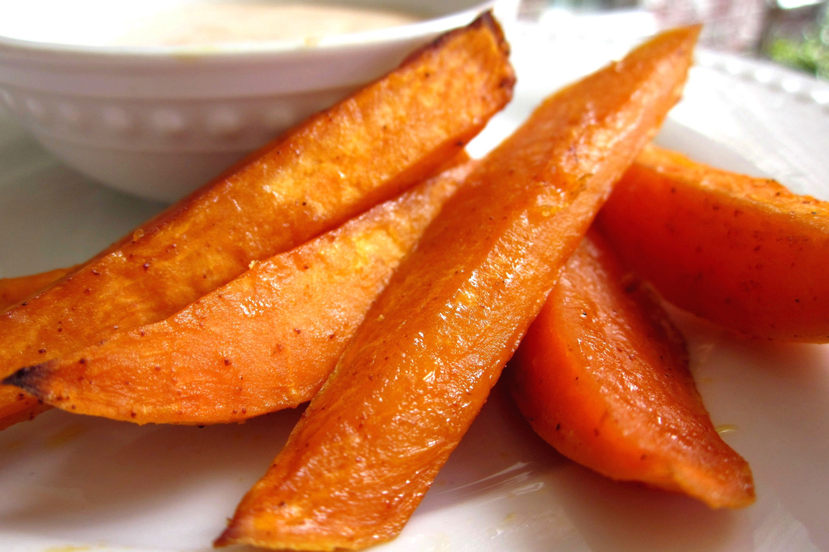 Family Fun Center Sweet Potato Fries with Chipotle Mayo