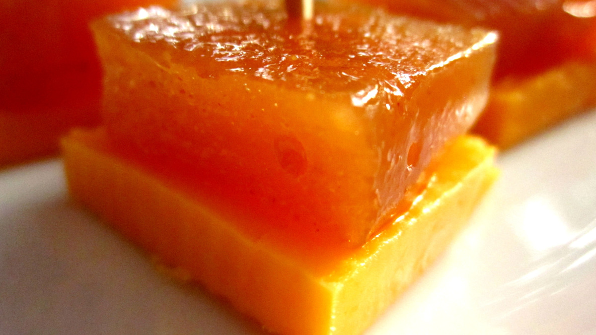 Guava Cheese Piononos