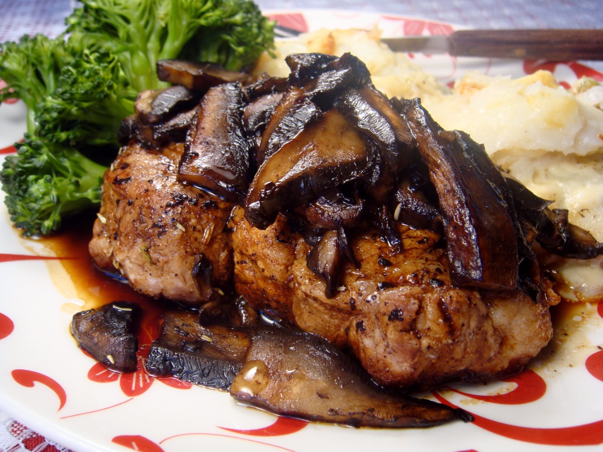 Balsamic Glazed Marinated Pork Chops