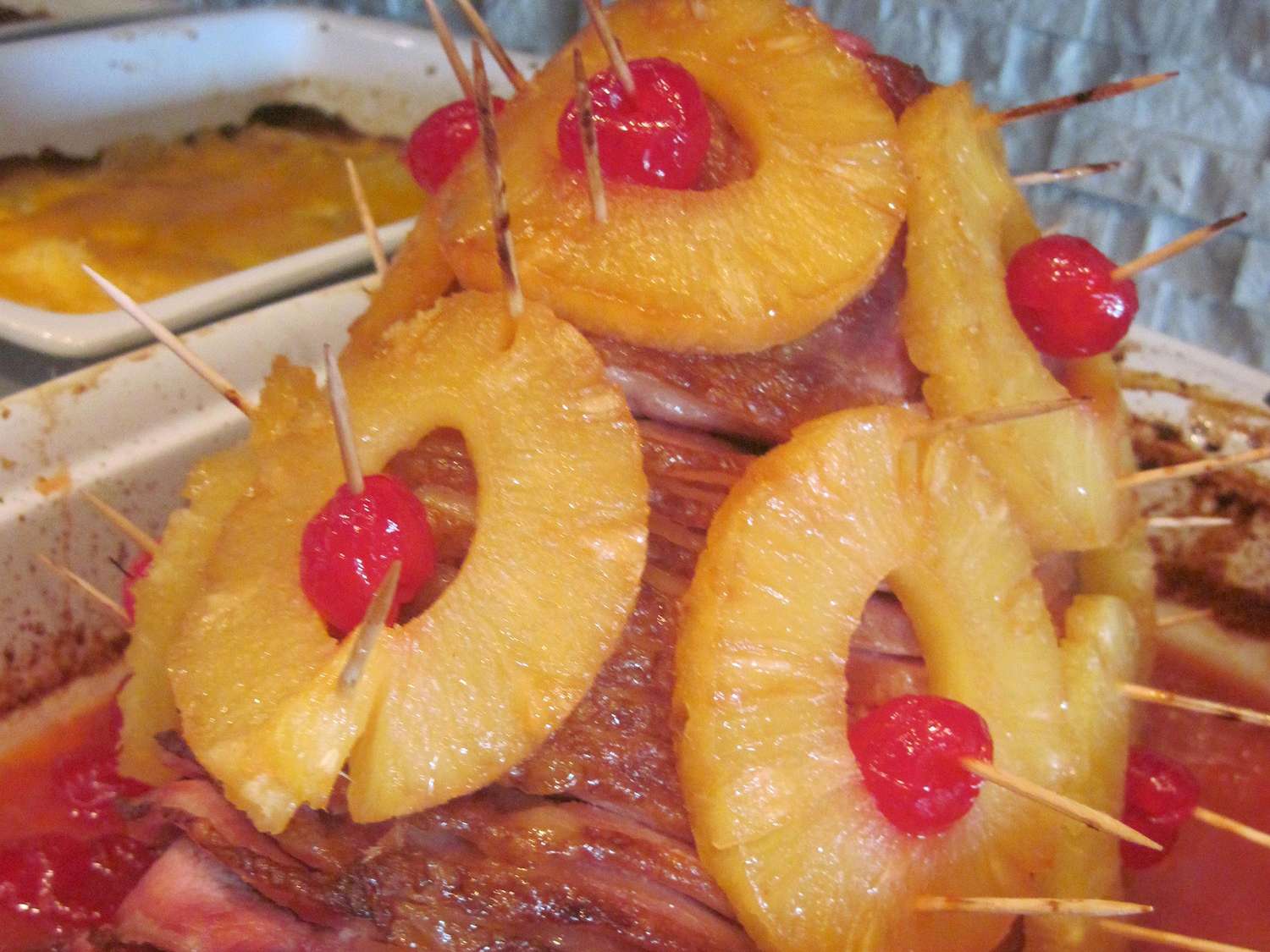 1950s Pineapple Baked Ham with Sweet Glaze