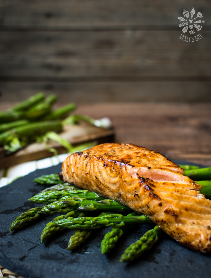 Pan-Seared Salmon with Spring Asparagus