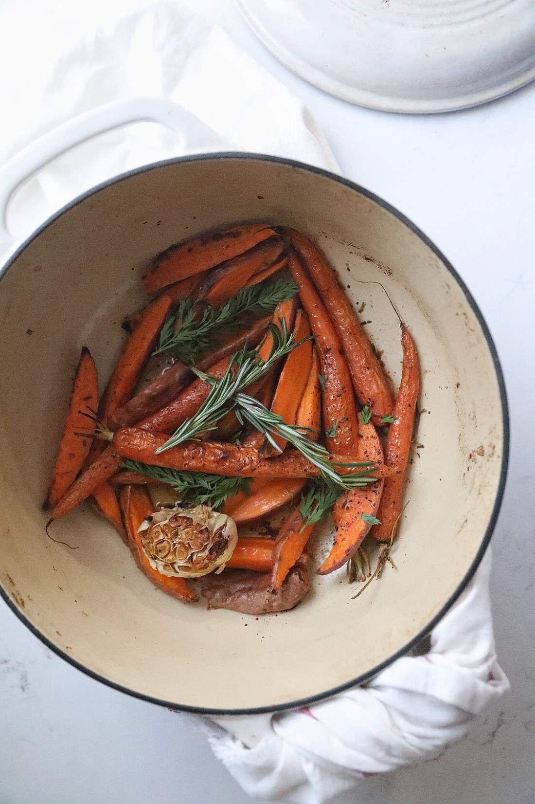 Rosemary-Roasted Sweet Potatoes with Carrots