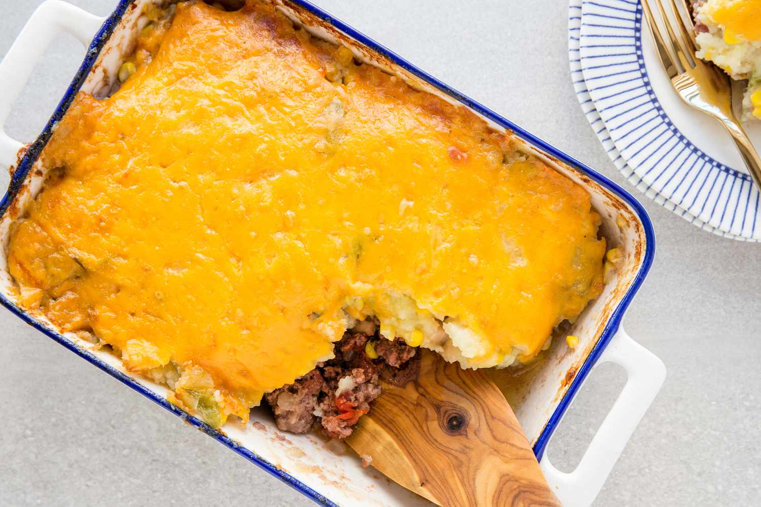 Beef and Mashed Plantain Casserole with Tomato Sauce