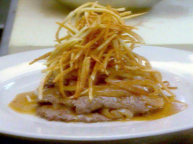 Bistec encebollado with Caramelized Onions