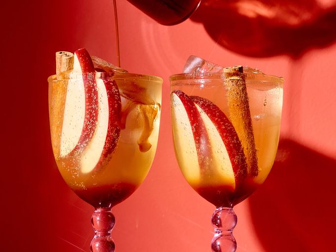 Cinnamon-Apple Simmered Spritz