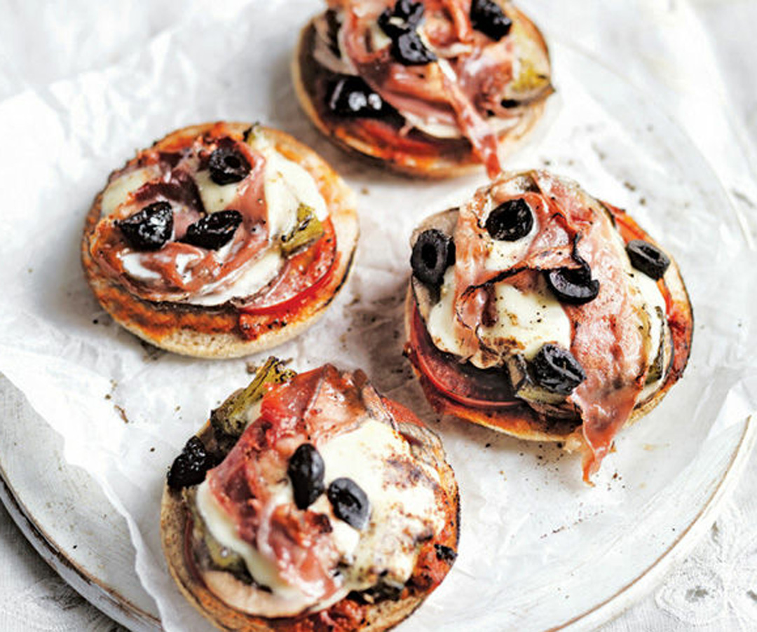 Cheesy Mini Pizza Muffins with Vegetable Toppings