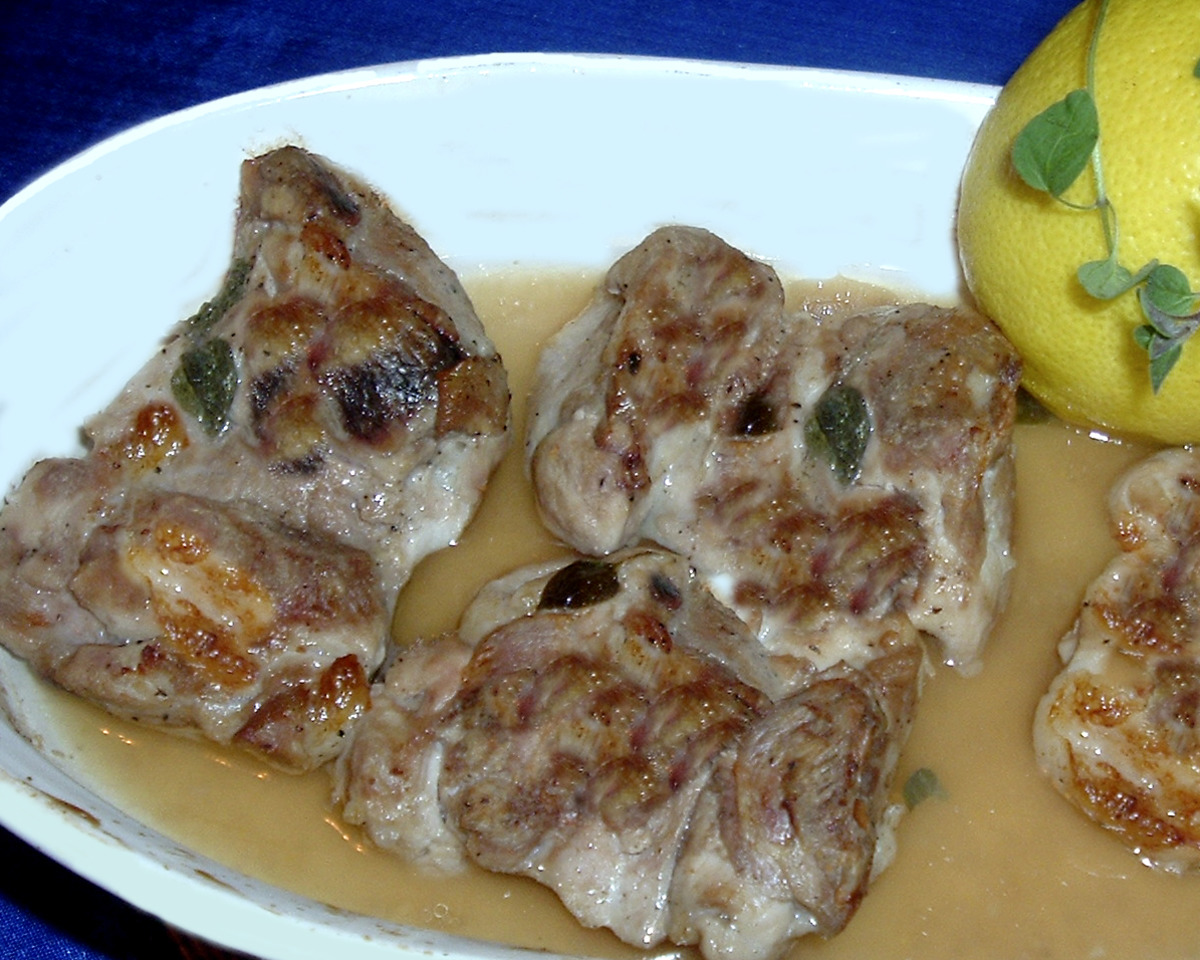 Pan-Fried Chicken Thighs with Lemon-Garlic Sauce