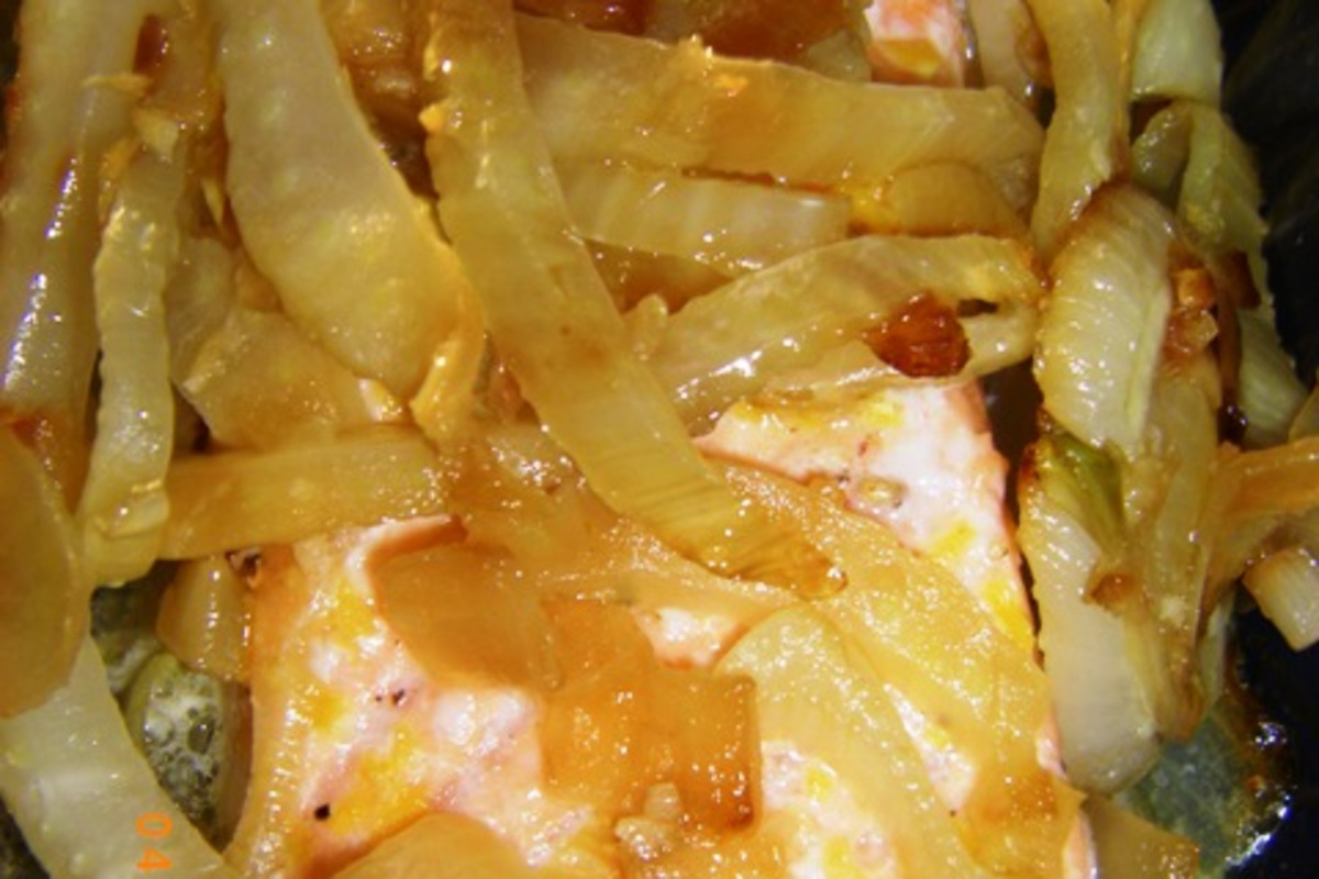 Lemon-Dill Salmon with Crispy Fennel