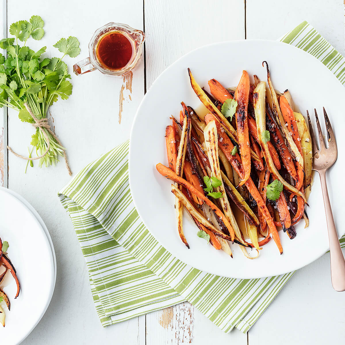 Maple-Glazed Carrots with Pecans