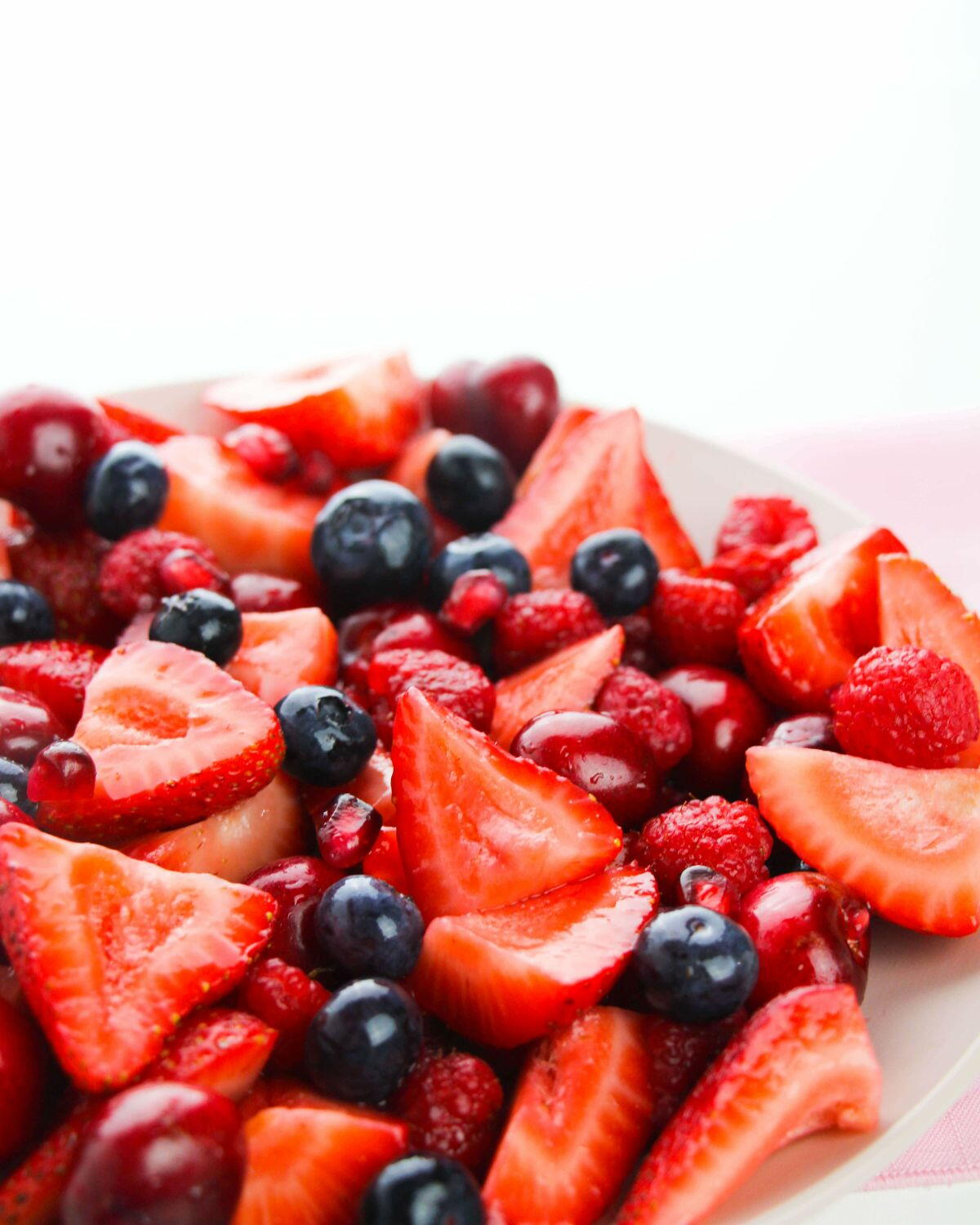 Strawberry Blueberry Salad with Honey Lemon