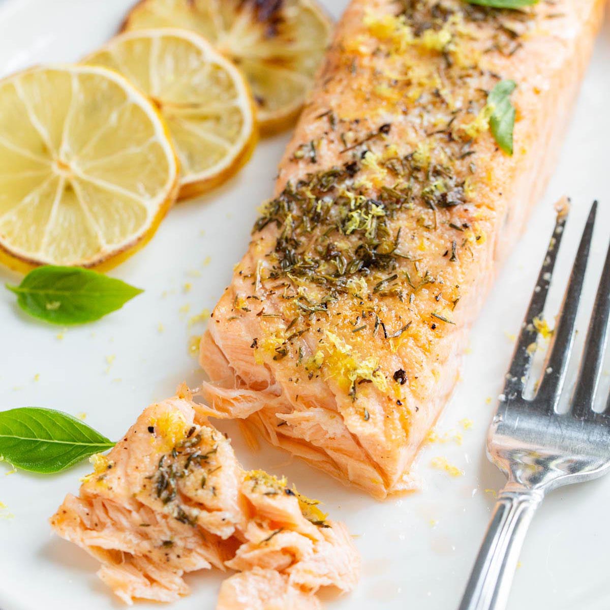 Air Fryer Lemon-Garlic Salmon Fillets