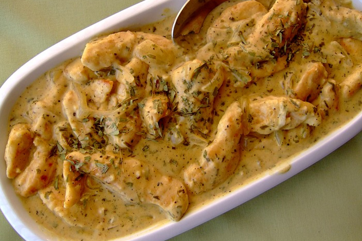Lemon-Glazed Chicken with Tarragon Cream Sauce
