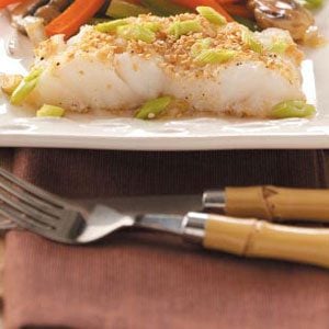 Sesame-Ginger Baked Cod with Broccoli