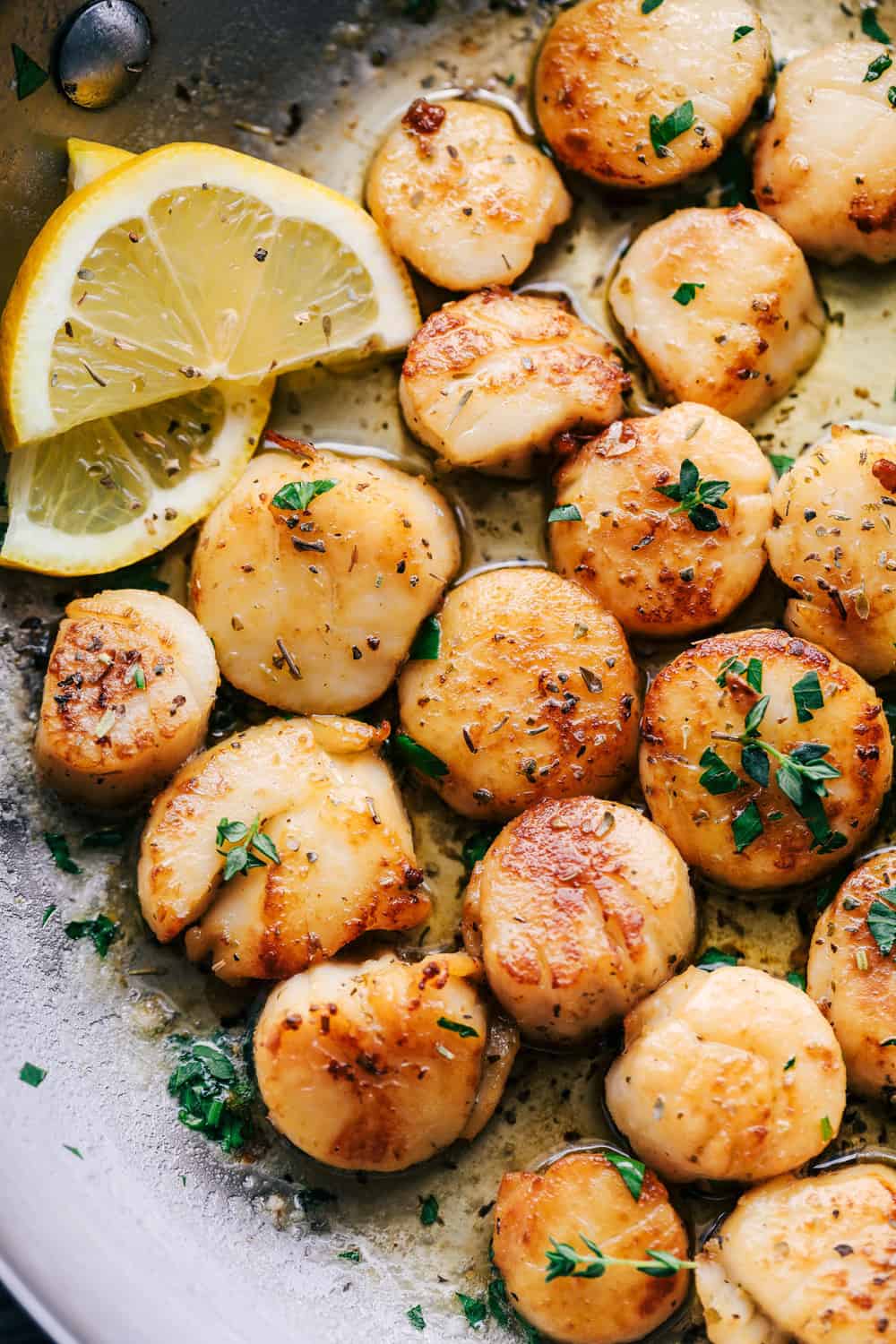 Pan-Seared Scallops with Lemon Butter and Herbs