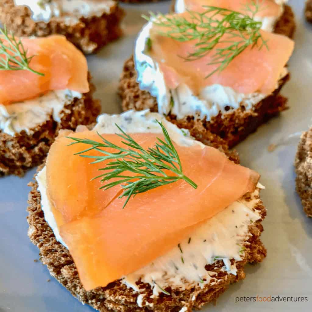 Open-Faced Rye Bread with Smoked Salmon and Dill Cream Cheese