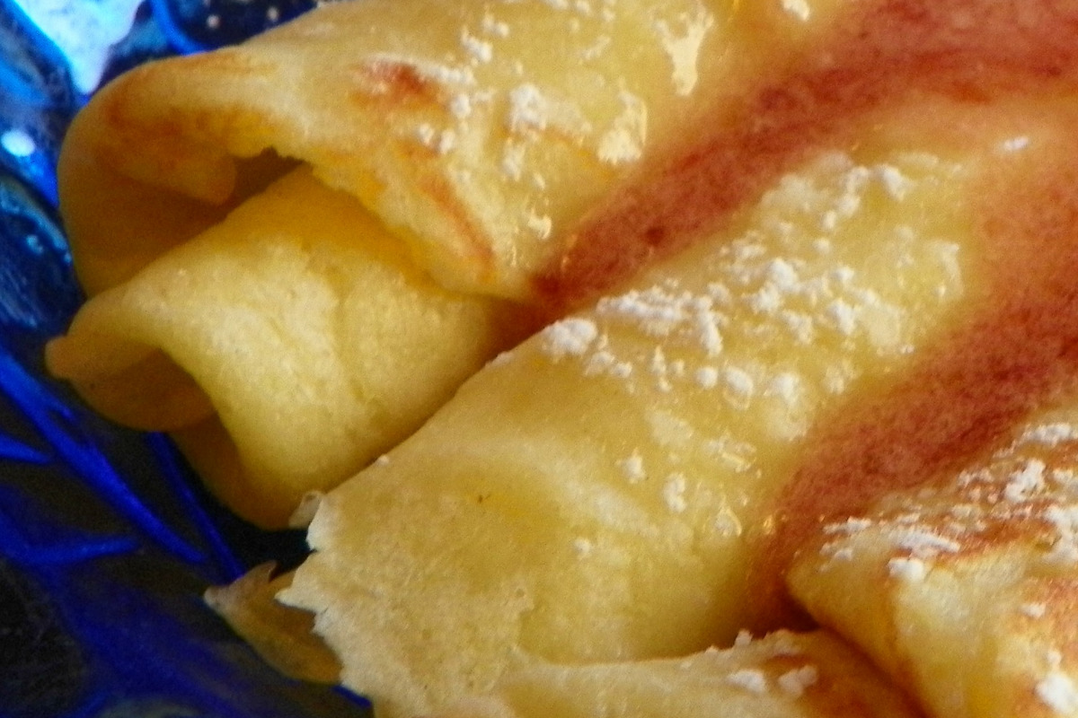 Lingonberry-Infused Swedish Pancakes with Maple Syrup