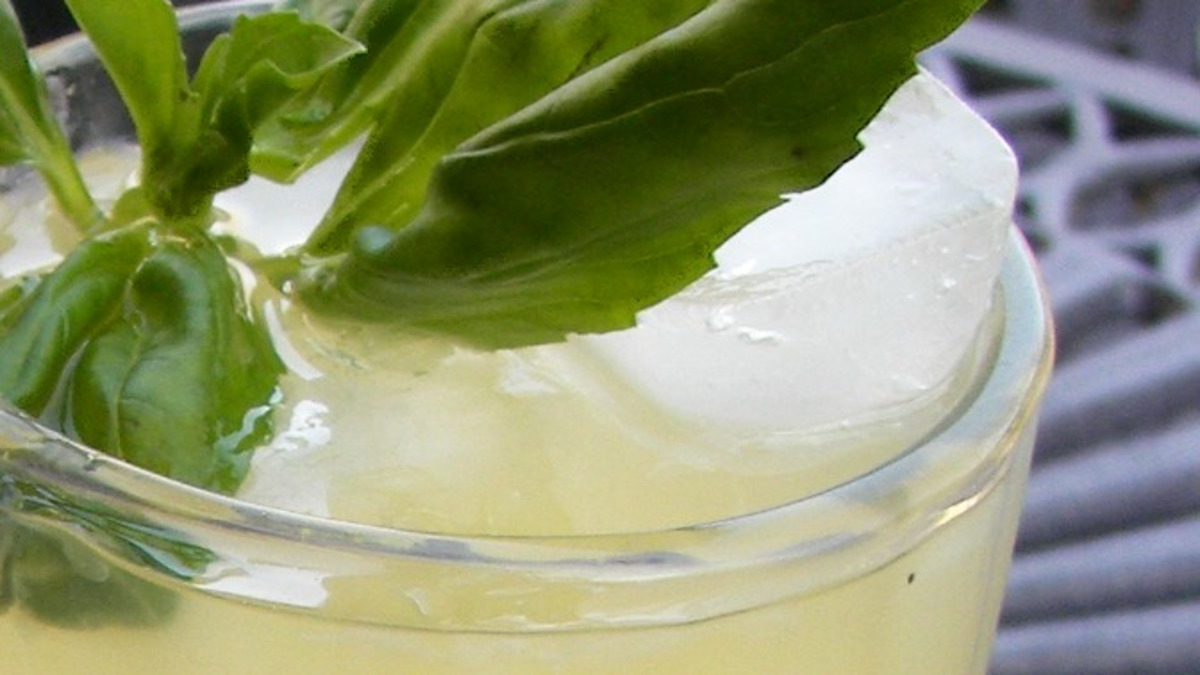 Aperol Basil Lemonade