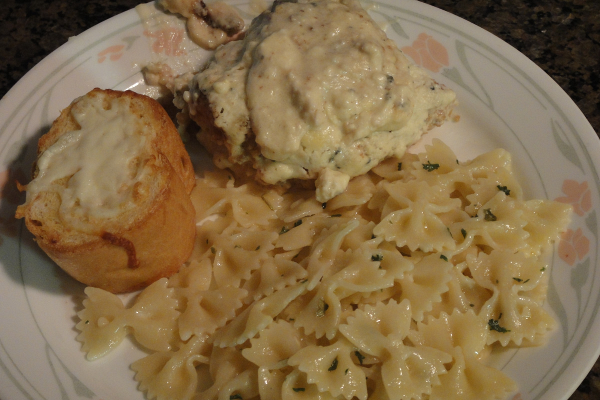 Blue Cheese Chicken with Herb Crust