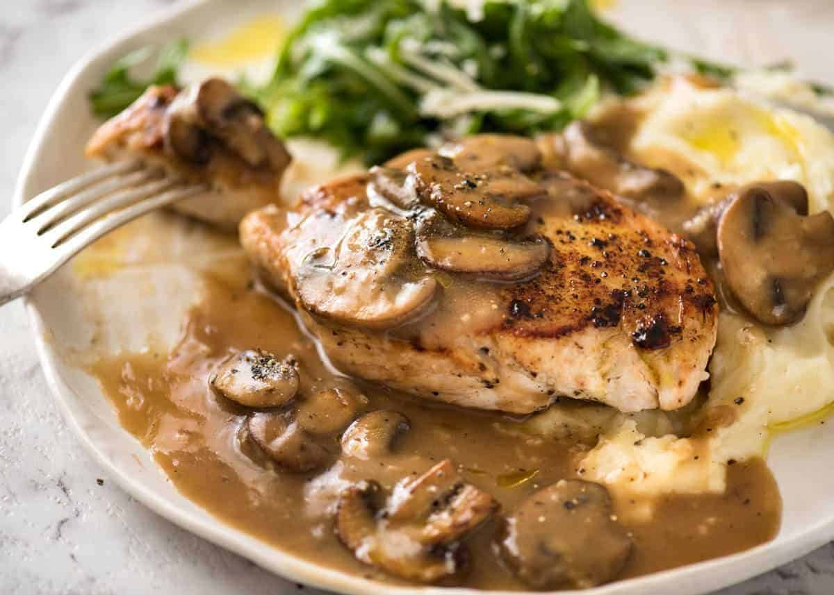 Pan-Seared Chicken Thighs with Mushroom Gravy