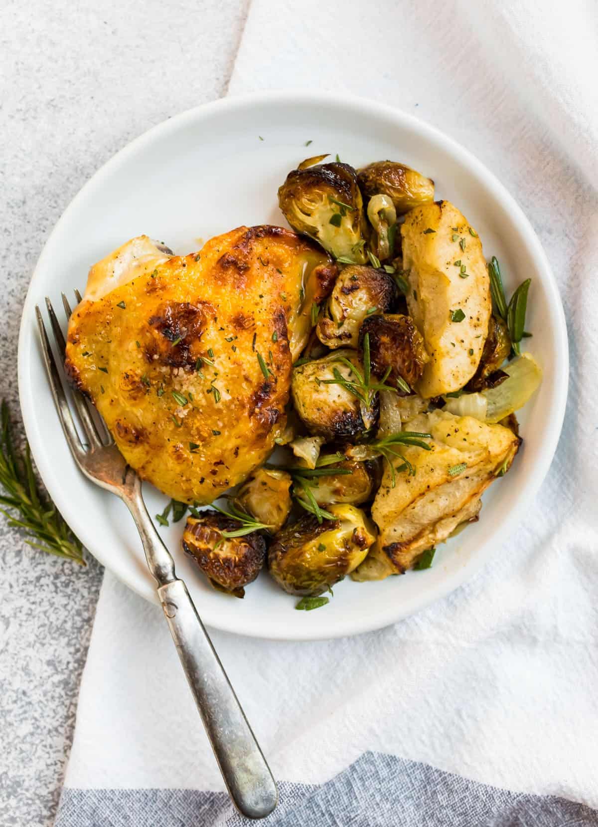 Wood-Fired Chicken Thighs with Rosemary Rub