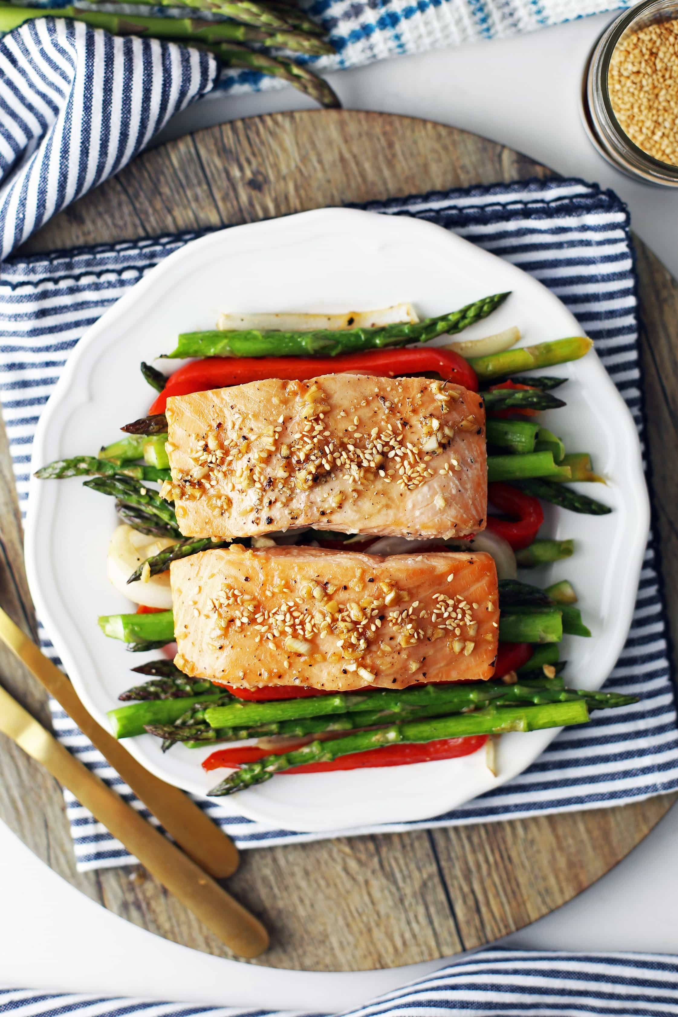 Herb-Roasted Salmon with Asparagus and Bell Peppers