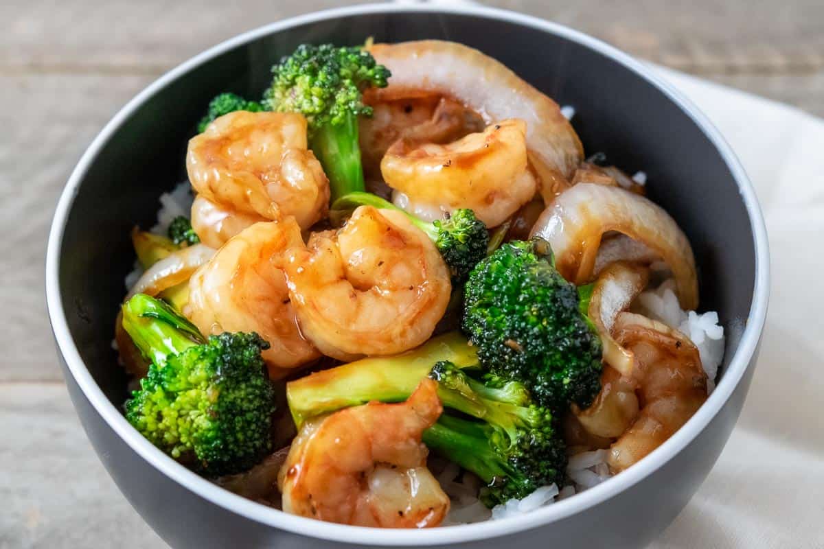 Shrimp and Broccoli Stir-Fry with Coconut Aminos and Ginger