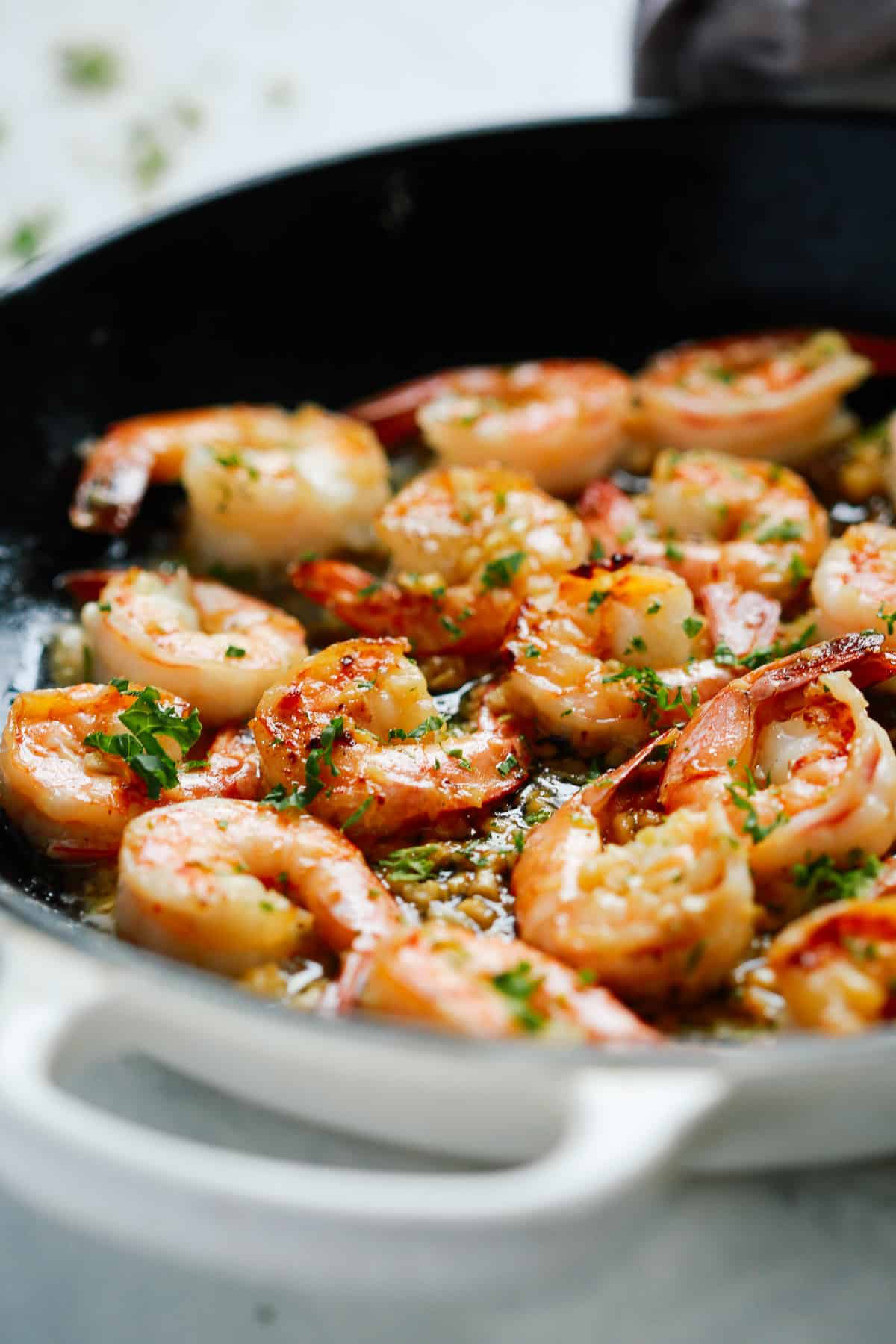 Garlic-Parsley Shrimp Skillet