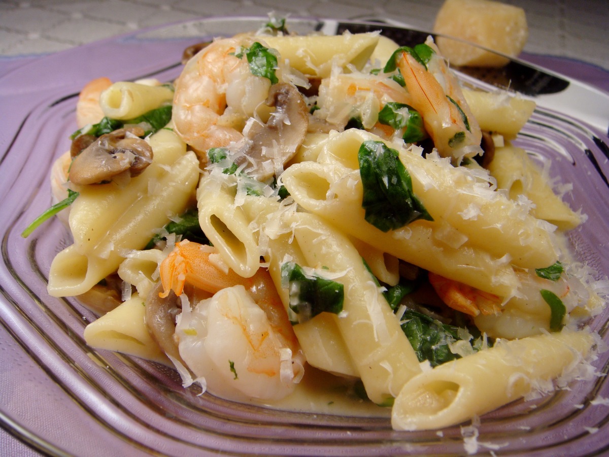 Lemon-Dill Shrimp and Spinach Pasta