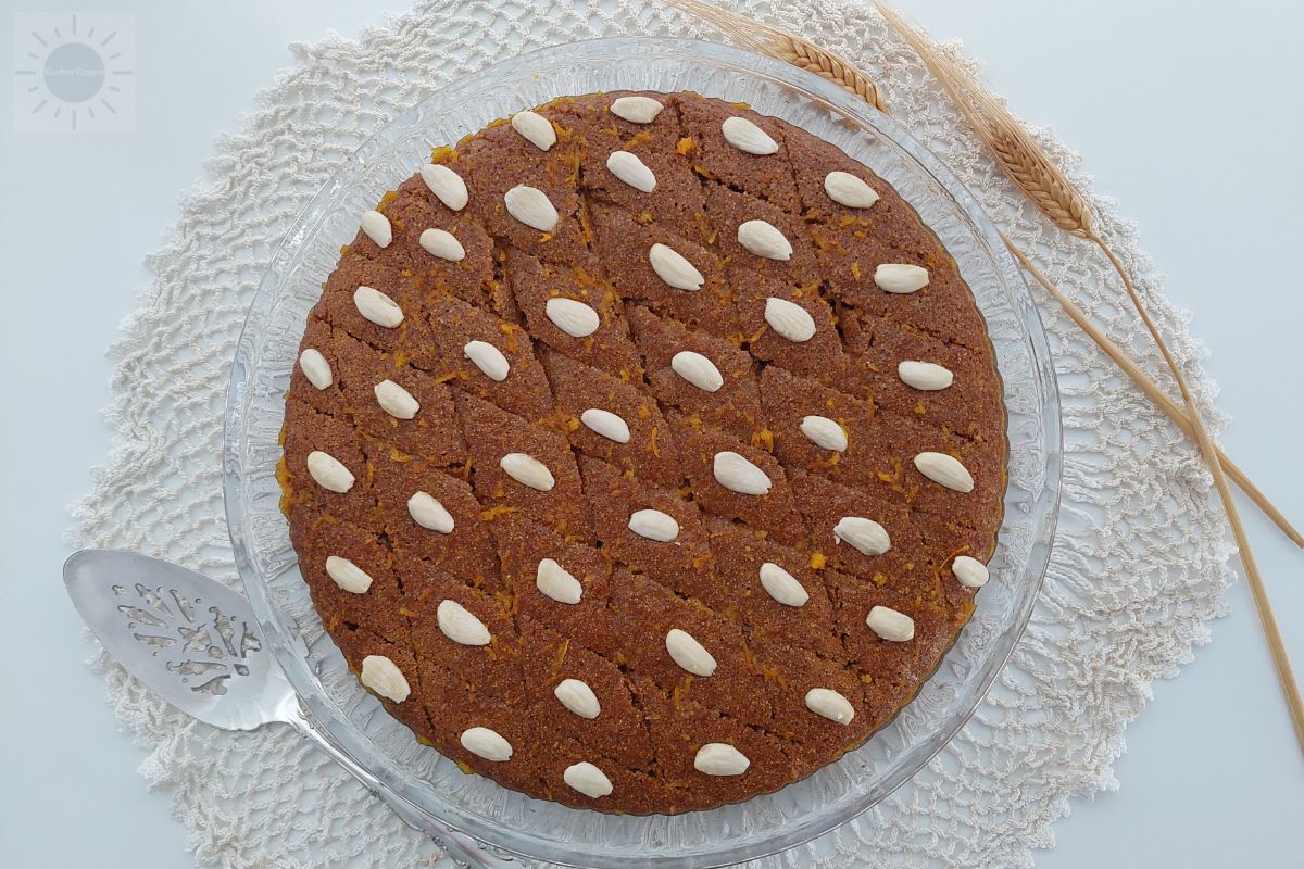 Orange and Almond Semolina Cake