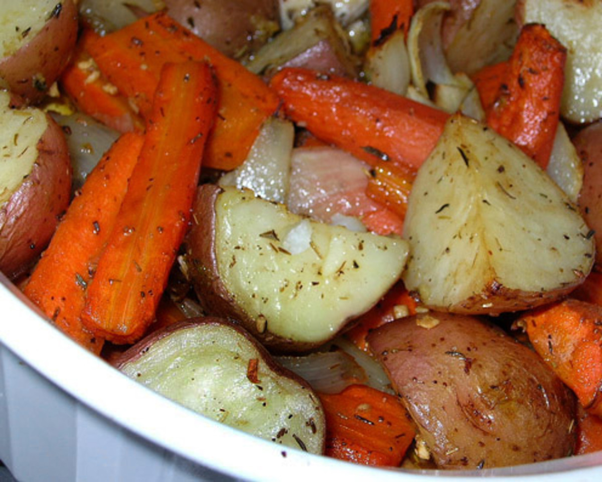 Oven-Roasted Root Vegetables with Thyme