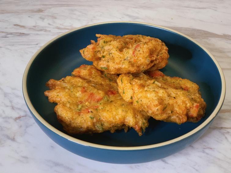 Bacalaitos with Mango Salsa