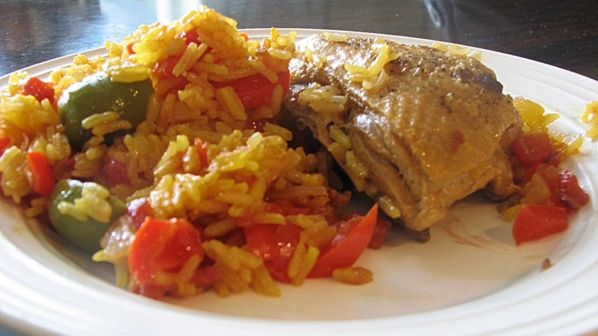 Simmered Saffron Chicken with White Beans and Tomatoes