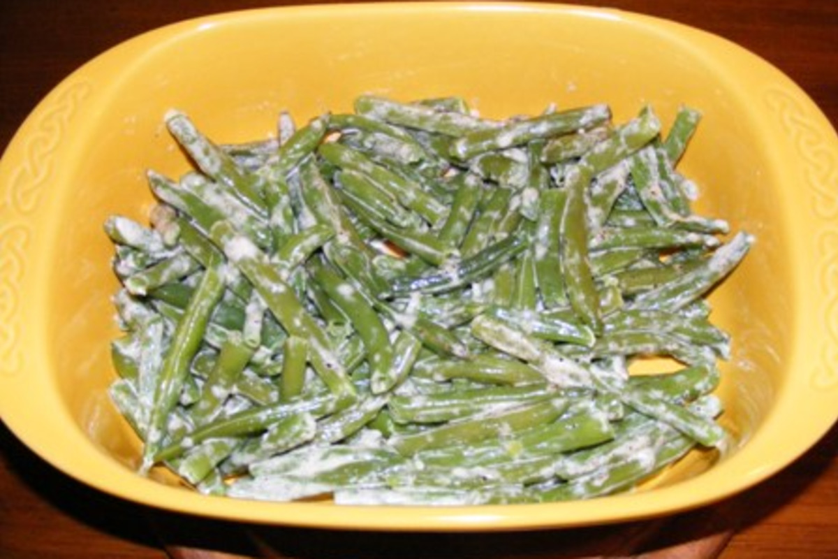 Creamy Parmesan Green Beans with Almonds