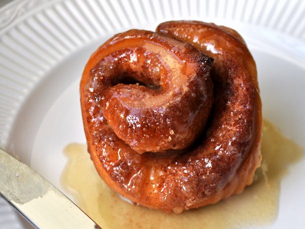 Honey-Spiced Cinnamon Swirl Buns with Light Maple Glaze