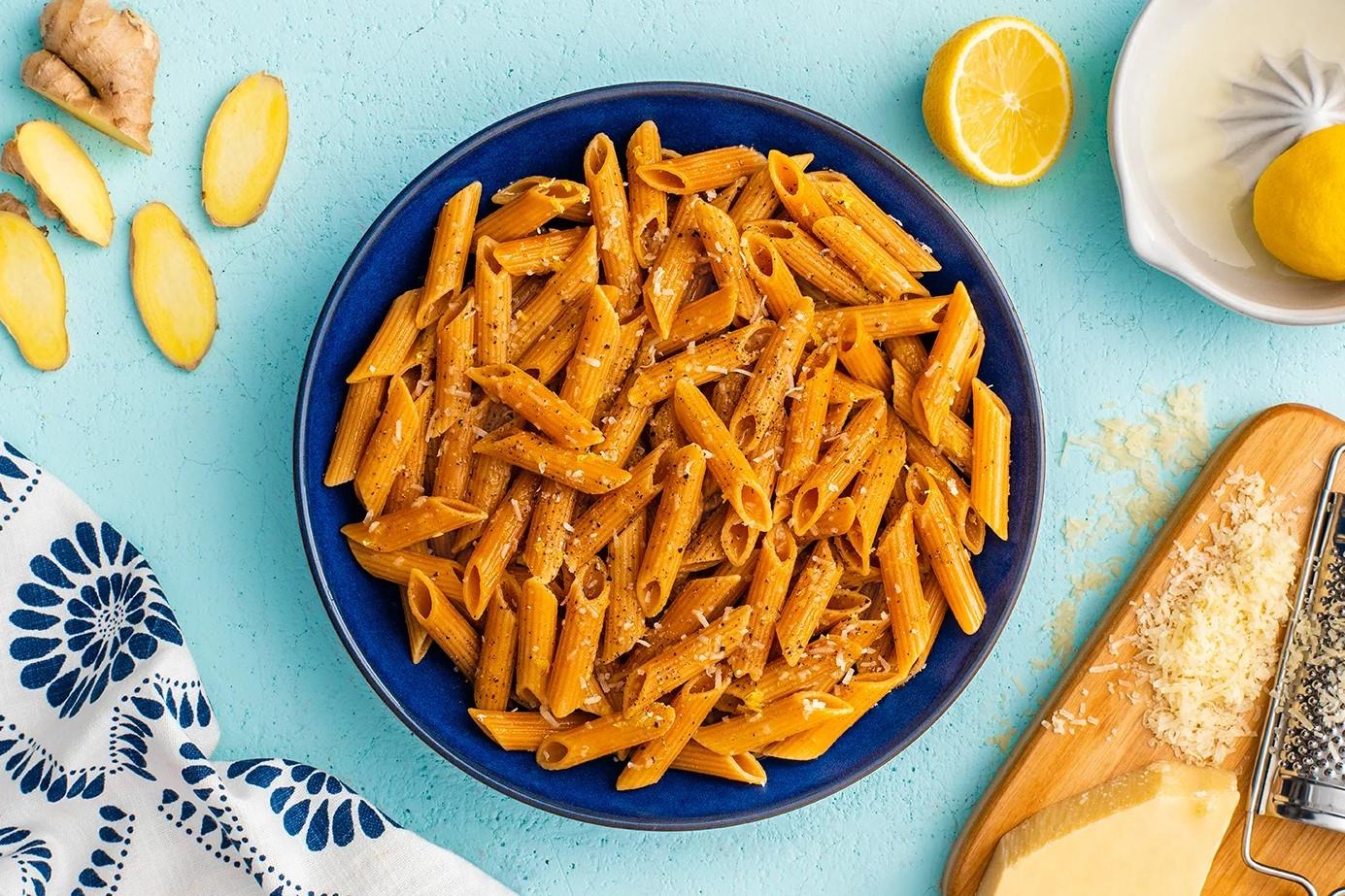 One-Pot Lemon-Garlic Chickpea and Spinach Pasta