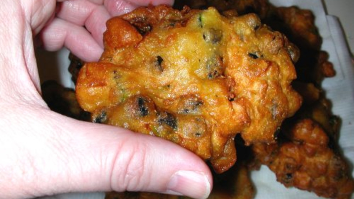 Maize and Black Bean Fritters with Spiced Yogurt
