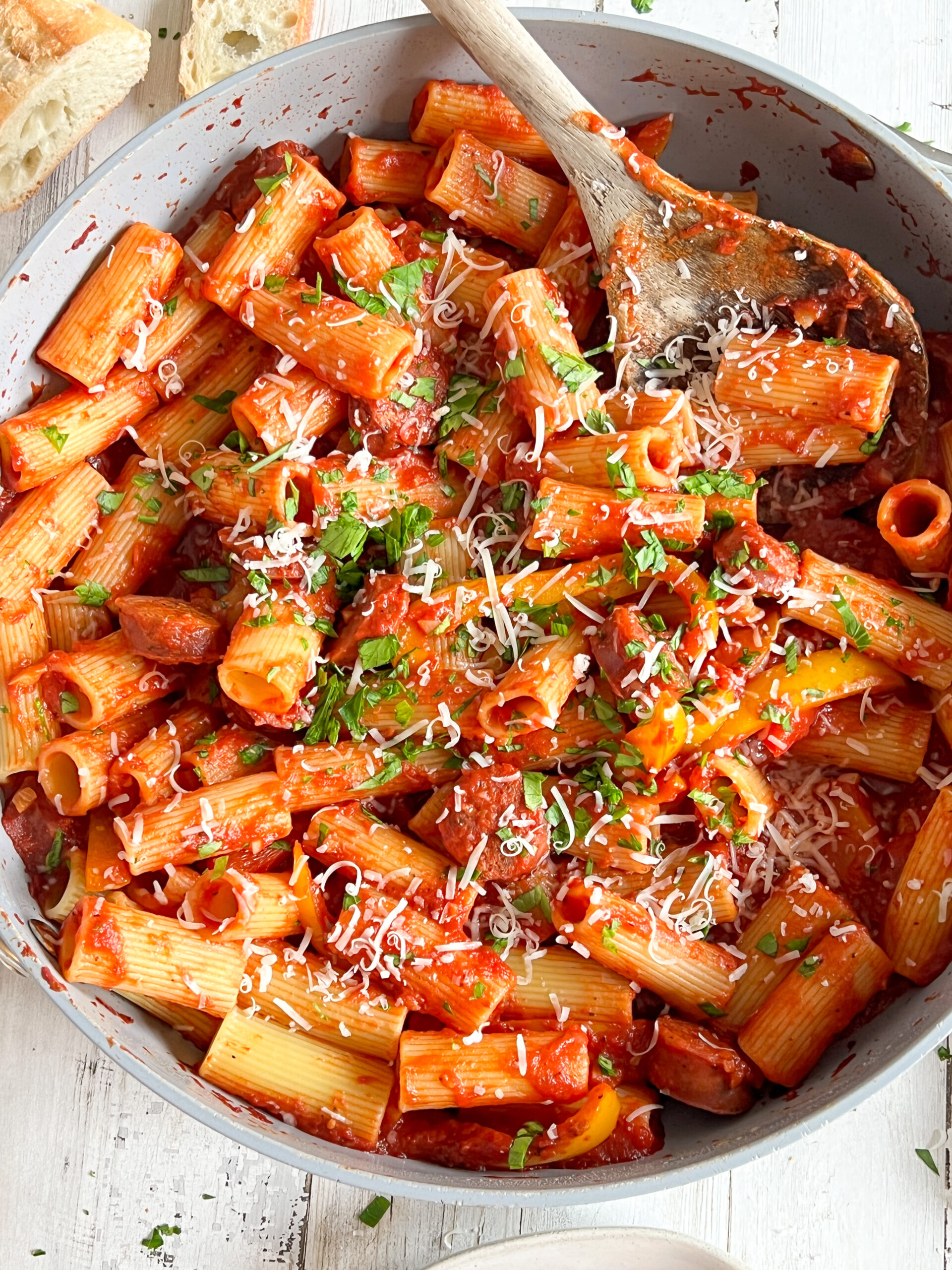 One-Pot Italian Sausage and Peppers Pasta