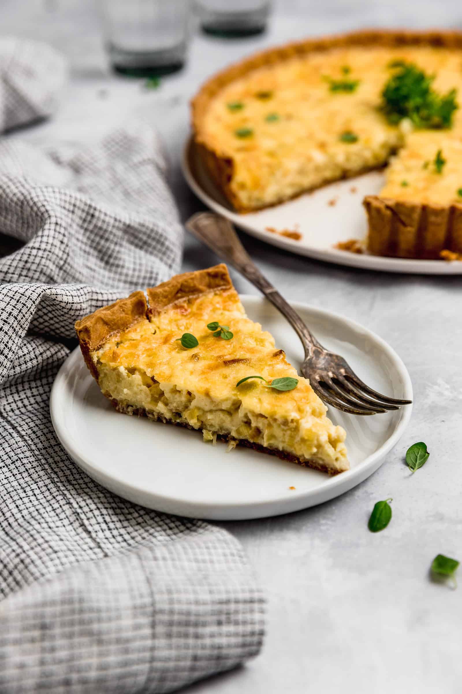 Golden Glow Quiche with Leeks and Carrots