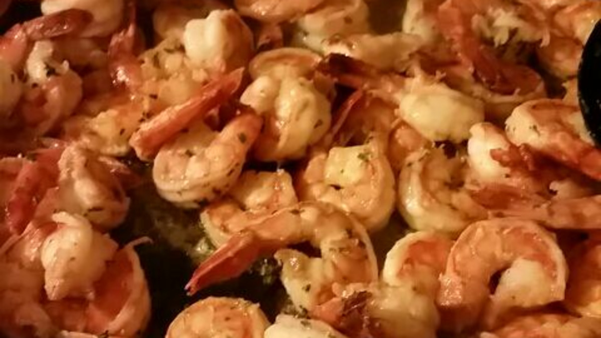 Pan-Seared Lemon Garlic Shrimp with Avocado Salsa