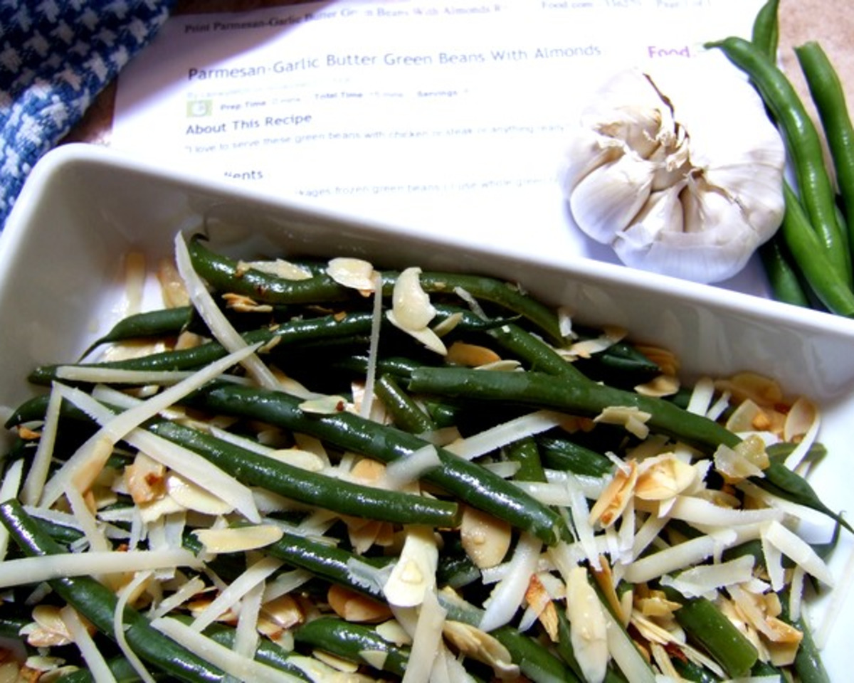 Sautéed Green Beans with Almonds and Parmesan