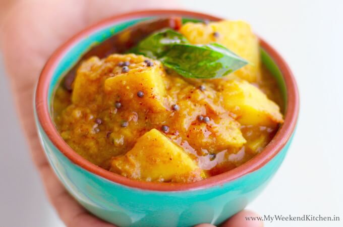 Lady Finger and Potato Curry with Coconut Milk