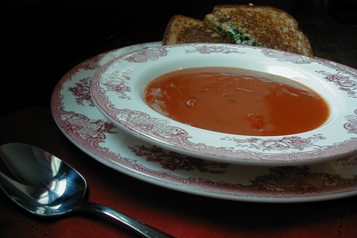 Superlative-Style Tomato Soup