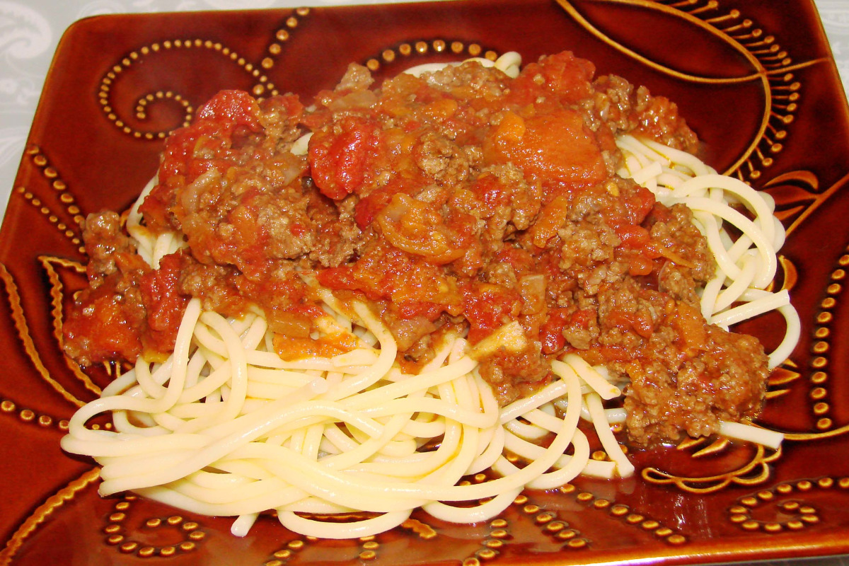Slow-Cooked Beef Bolognese with Tomato and Red Wine