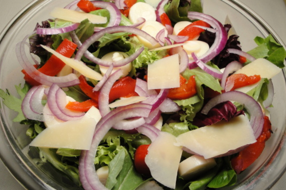 Lemon-Dill Green Salad with Radishes