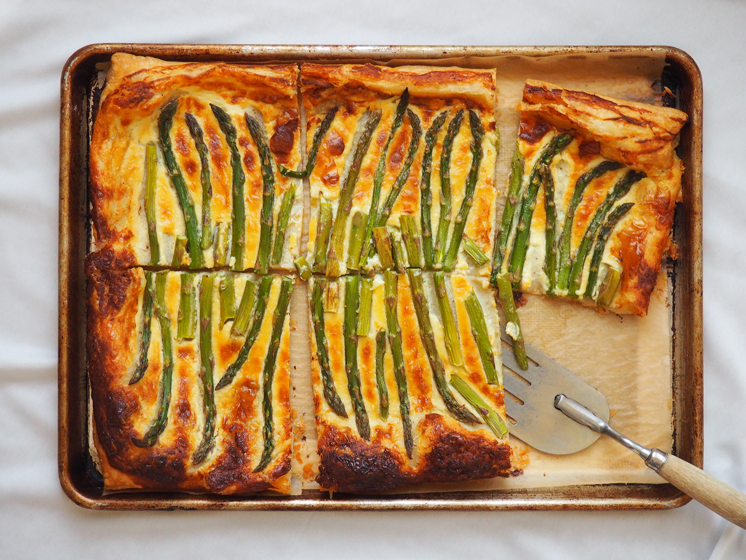 Orange-Bitter Asparagus Tart