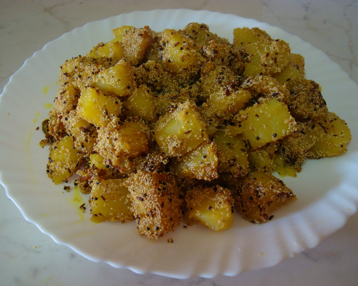 Roasted Potato Poppy Seed Curry