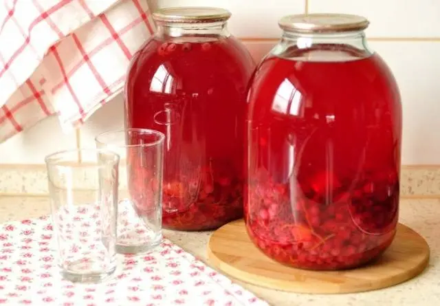 Viburnum Berry and Black Pepper Compote