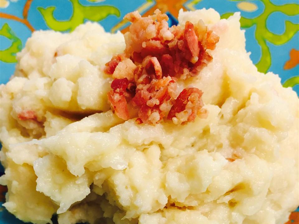 Bacon-Infused Cauliflower Mash